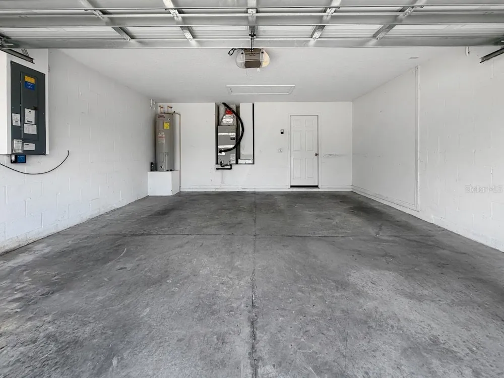 814 PARKER DEN DRIVE Ruskin, FL 33570