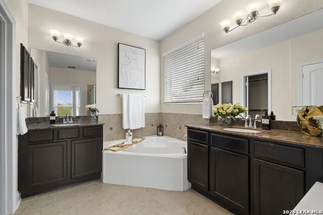 512 BISON LN Cibolo, TX 78108