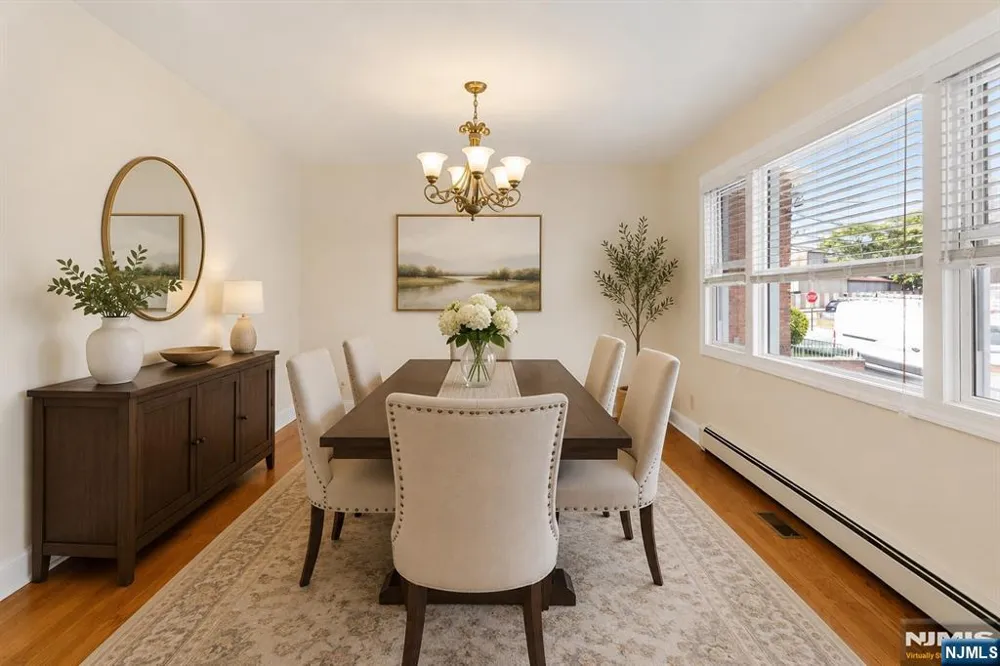 418 President Street Saddle Brook, NJ 07663