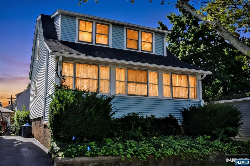 80 14th Street Prospect Park, NJ 07508