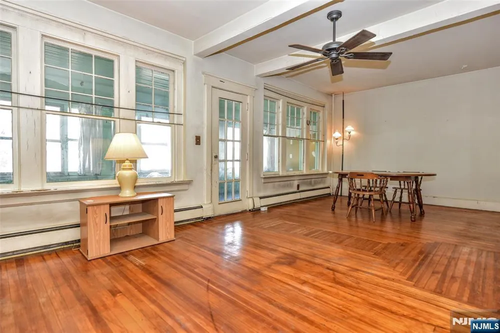 80 14th Street Prospect Park, NJ 07508