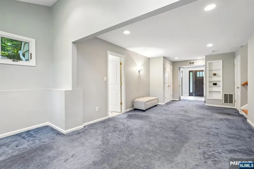41 Magnolia Avenue Montvale, NJ 07645