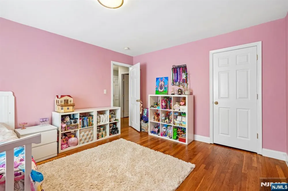 41 Magnolia Avenue Montvale, NJ 07645