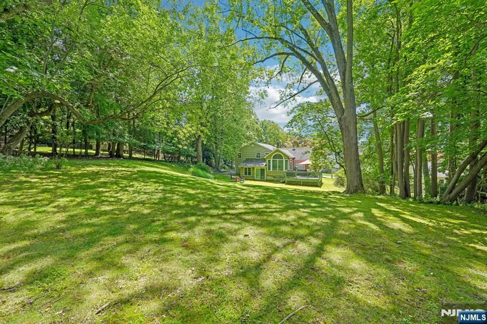 41 Magnolia Avenue Montvale, NJ 07645