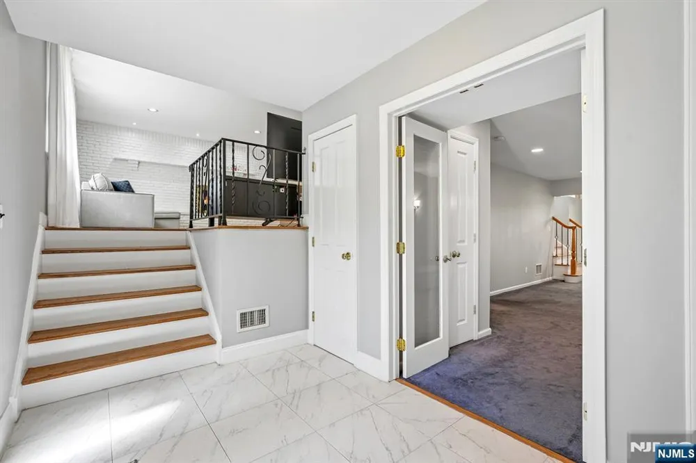 41 Magnolia Avenue Montvale, NJ 07645