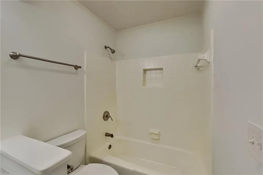 4709 Crest Knoll Drive SE Mableton, GA 30126