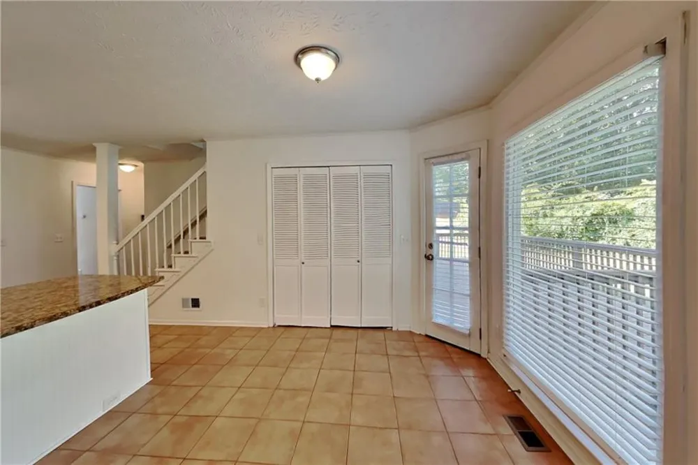 4709 Crest Knoll Drive SE Mableton, GA 30126