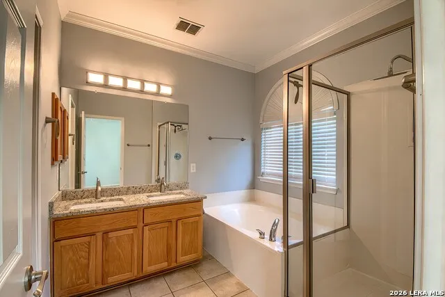 6303 BIG BEND CV San Antonio, TX 78253