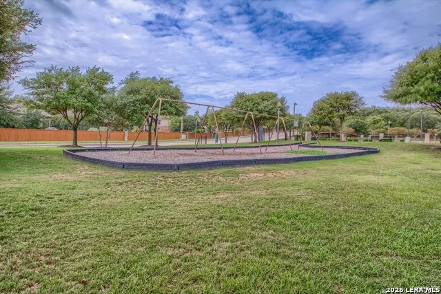 6303 BIG BEND CV San Antonio, TX 78253