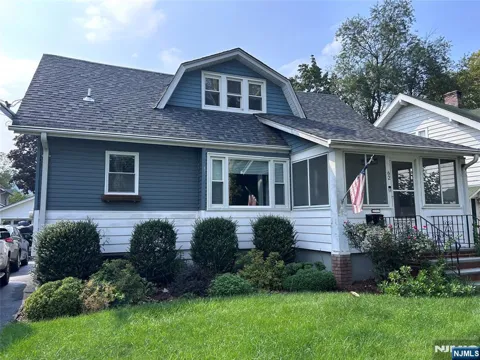 62 Buena Vista Avenue 1
