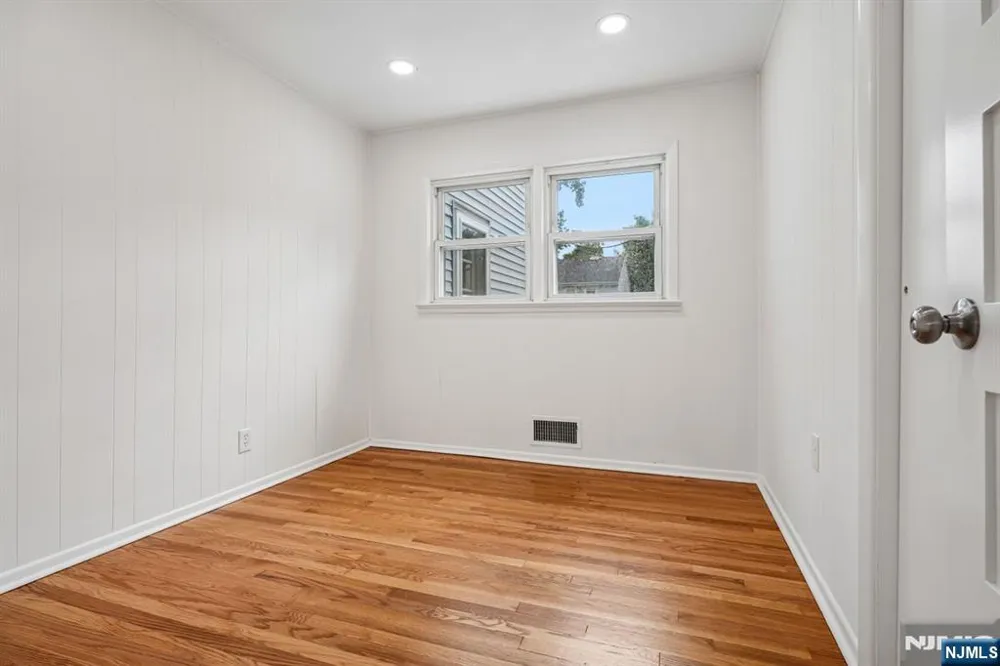 59 Division Street Bloomfield, NJ 07003