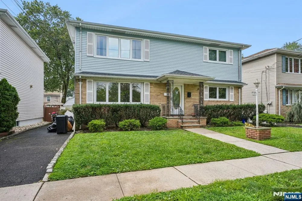59 Division Street Bloomfield, NJ 07003