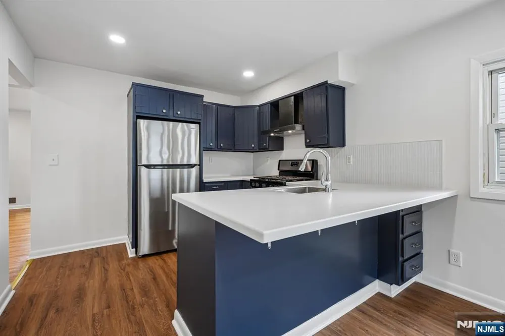 59 Division Street Bloomfield, NJ 07003