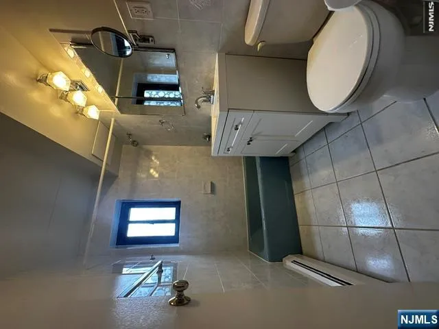873 Main Street 4G Hackensack, NJ 07601