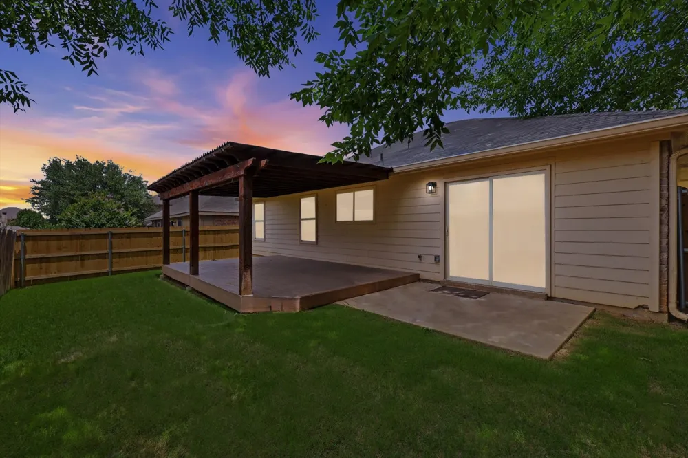 3900 Oceanview Drive Denton, TX 76208