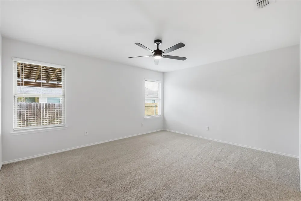 3900 Oceanview Drive Denton, TX 76208