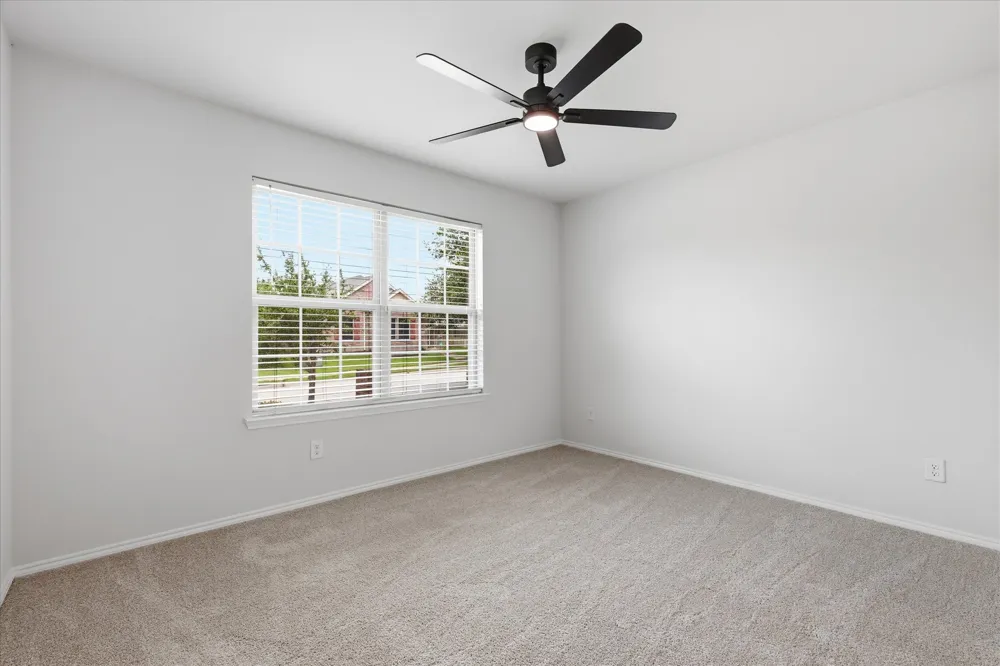 3900 Oceanview Drive Denton, TX 76208