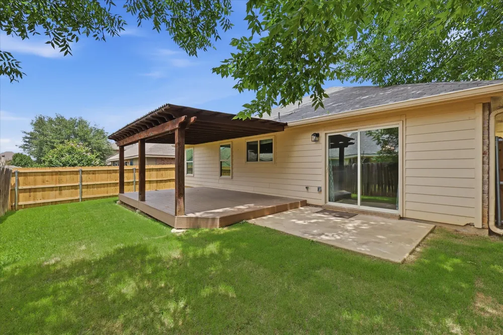 3900 Oceanview Drive Denton, TX 76208
