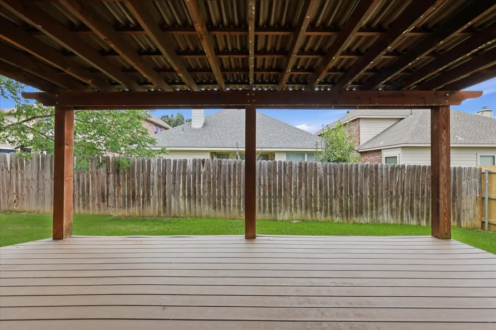 3900 Oceanview Drive Denton, TX 76208