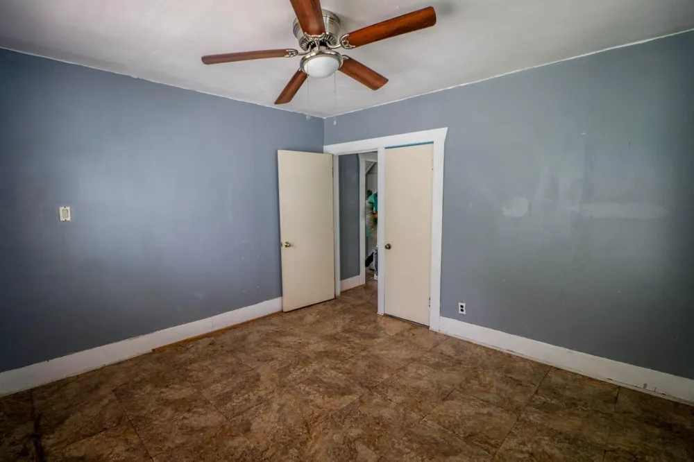 9243 E Avenue O Houston, TX 77012
