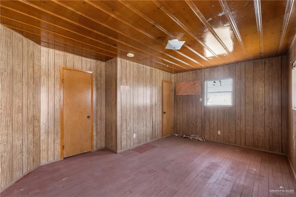 610 E 2nd Street Rio Grande City, TX 78582