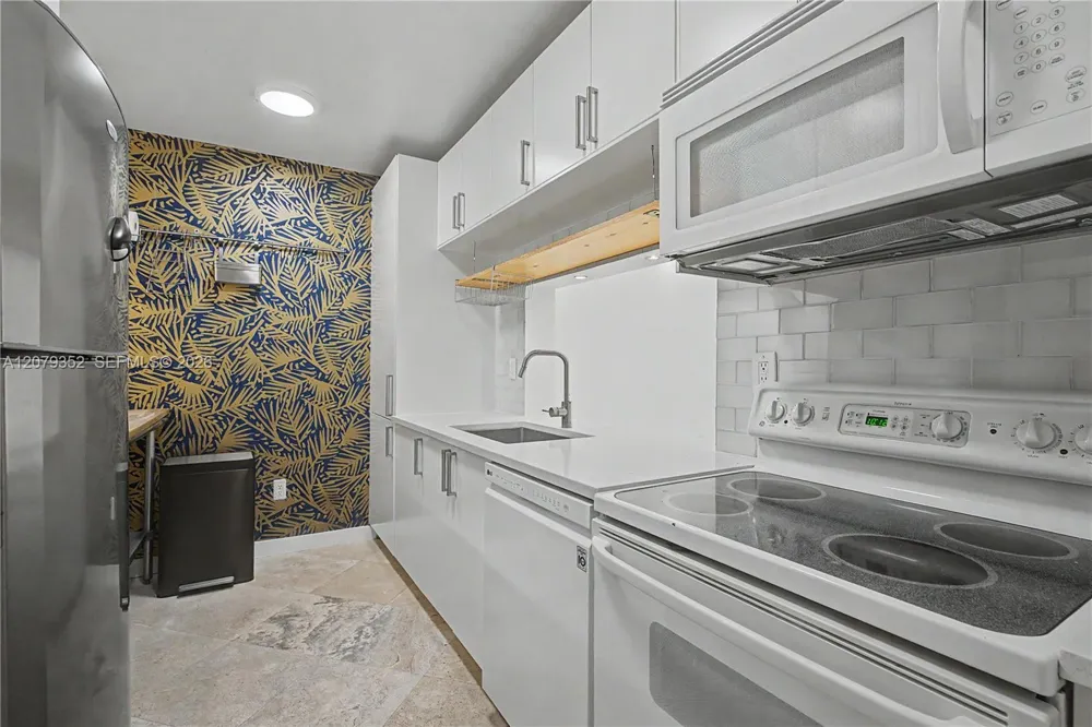 8888 Collins Ave #115 Surfside, FL 33154
