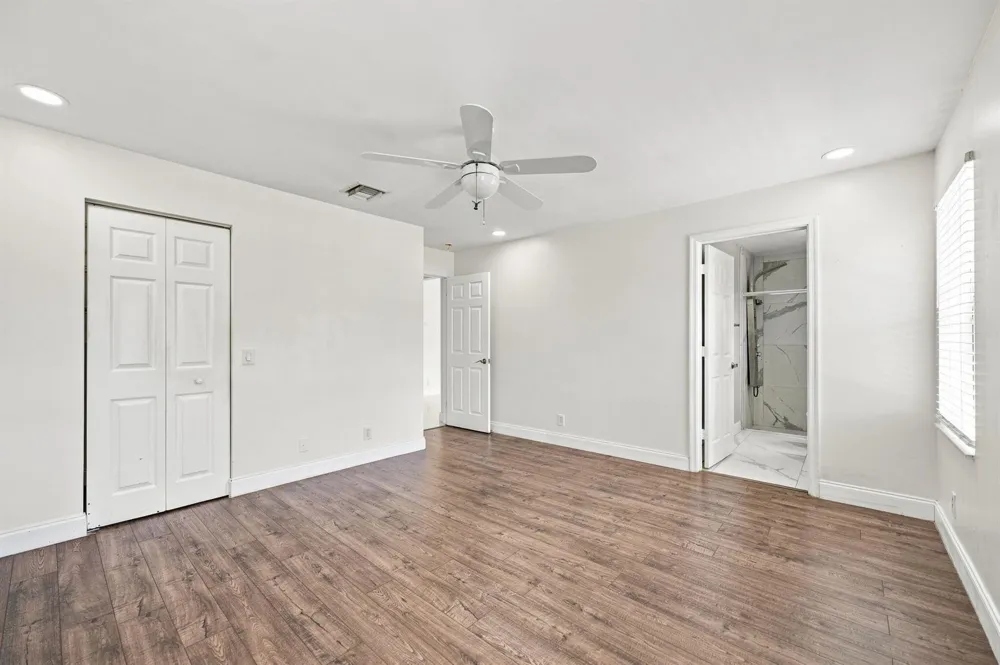 1590 ORION LANE Weston, FL 33327