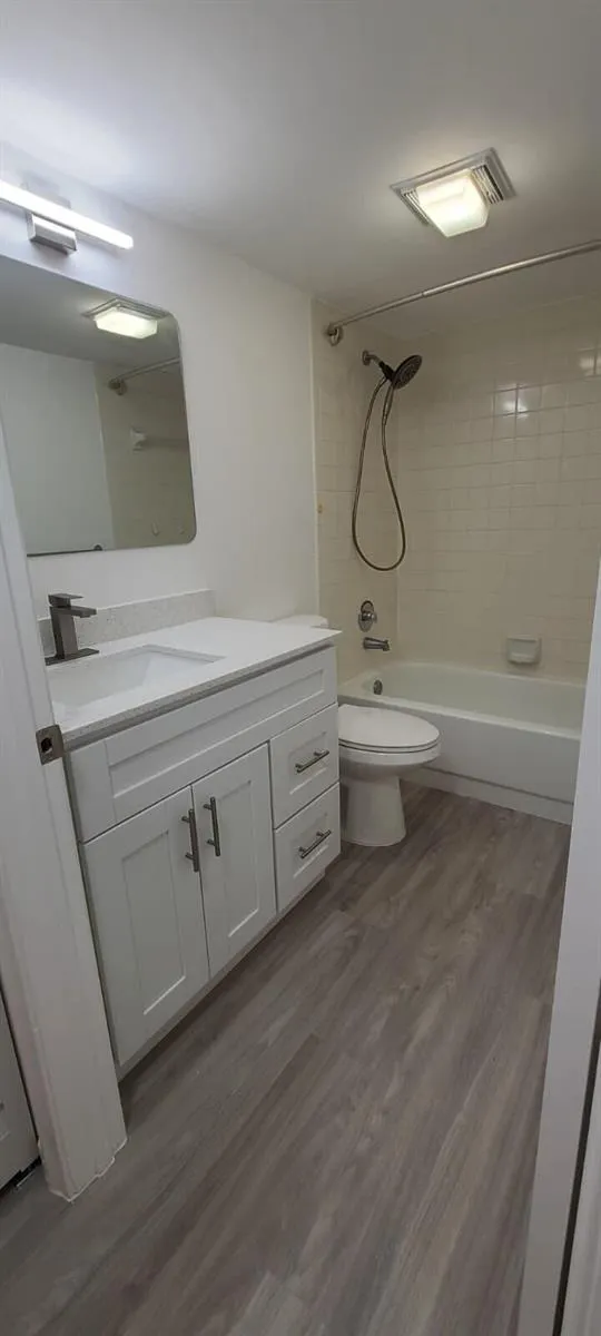 1200 SW 124TH #105-O Pembroke Pines, FL 33027