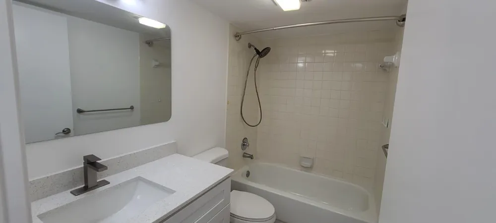 1200 SW 124TH #105-O Pembroke Pines, FL 33027