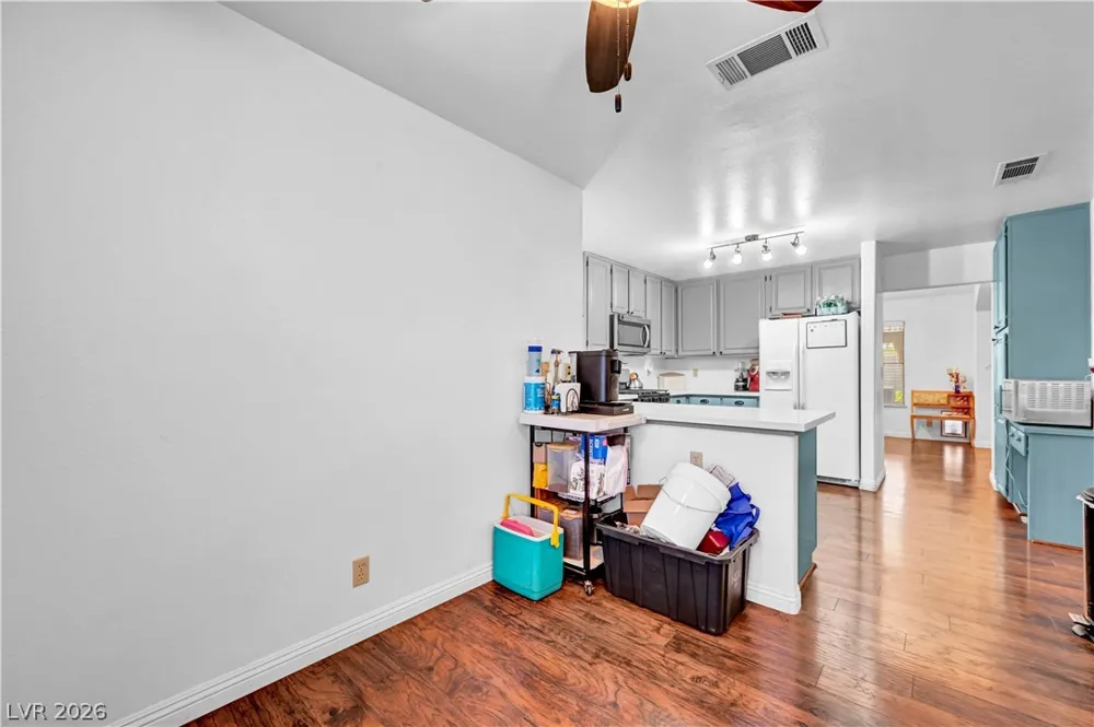 5825 Blush Avenue Las Vegas, NV 89130