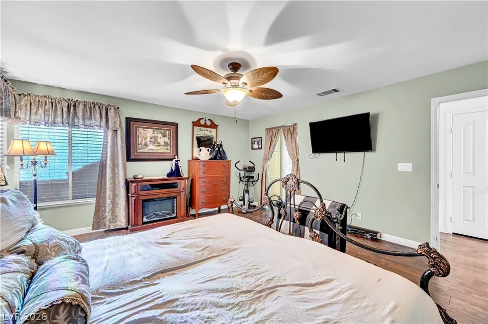 5825 Blush Avenue Las Vegas, NV 89130