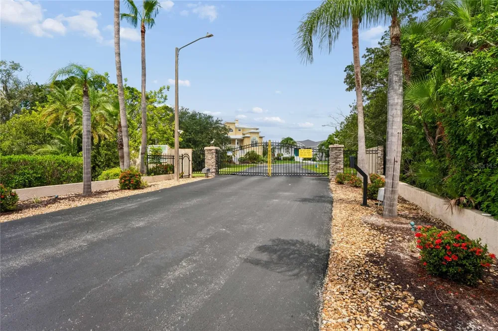 3034 SHEPPARDS CROOK Holiday, FL 34691