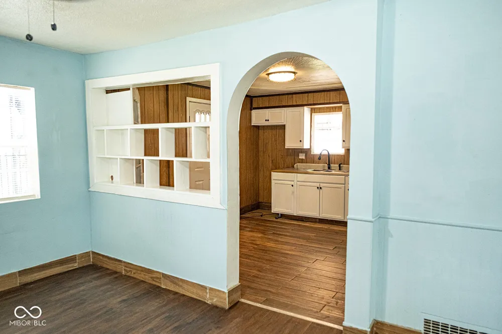 2325 Webster Avenue Indianapolis, IN 46219