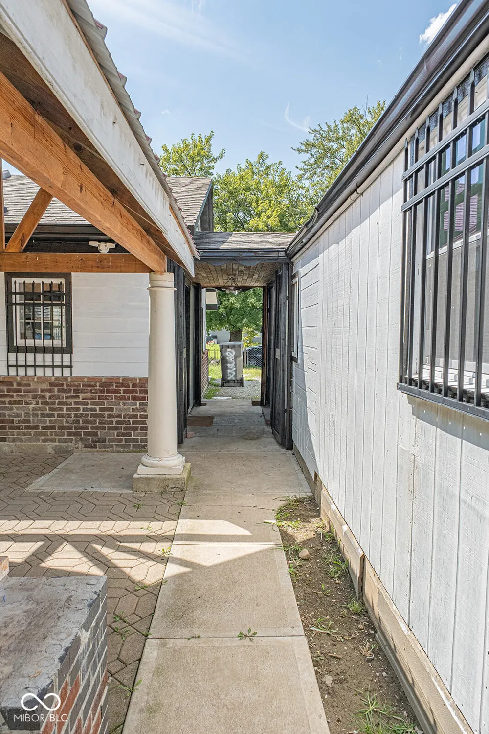 2325 Webster Avenue Indianapolis, IN 46219