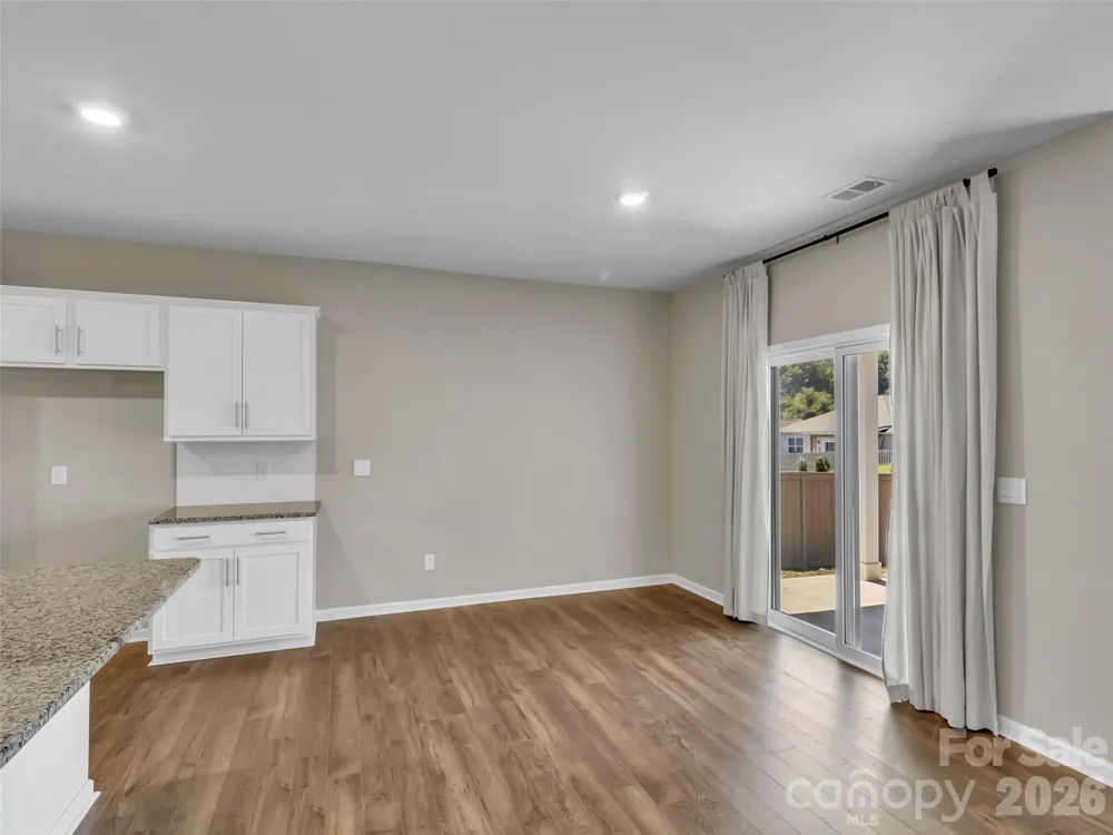 61 Woodvale Drive Waynesville, NC 28786