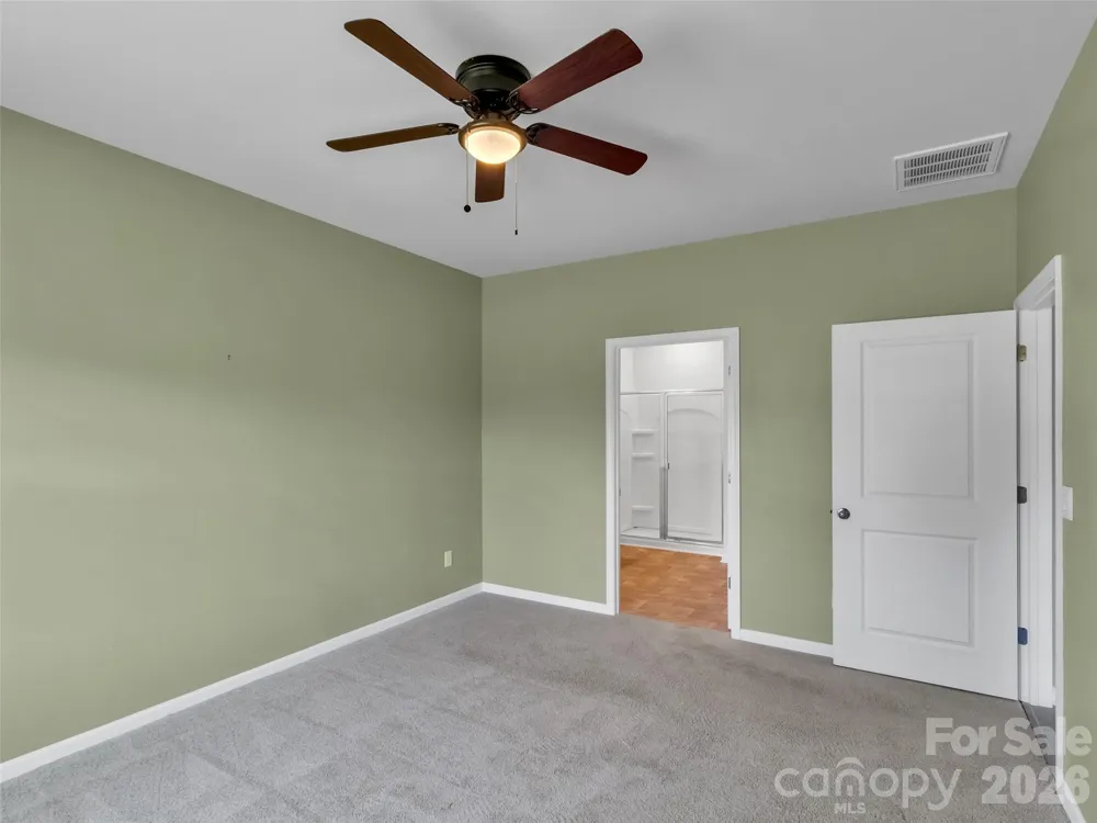 61 Woodvale Drive Waynesville, NC 28786