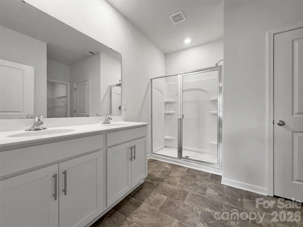 61 Woodvale Drive Waynesville, NC 28786