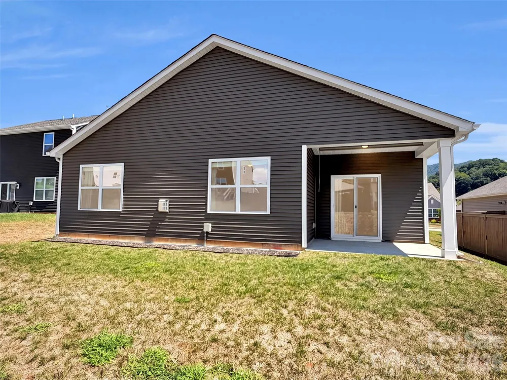 61 Woodvale Drive Waynesville, NC 28786
