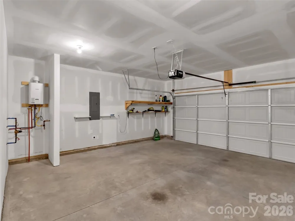 61 Woodvale Drive Waynesville, NC 28786