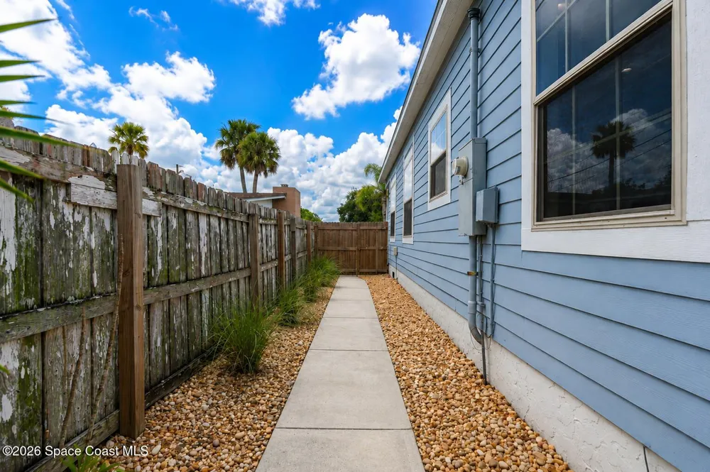 934 Georgia Avenue Rockledge, FL 32955