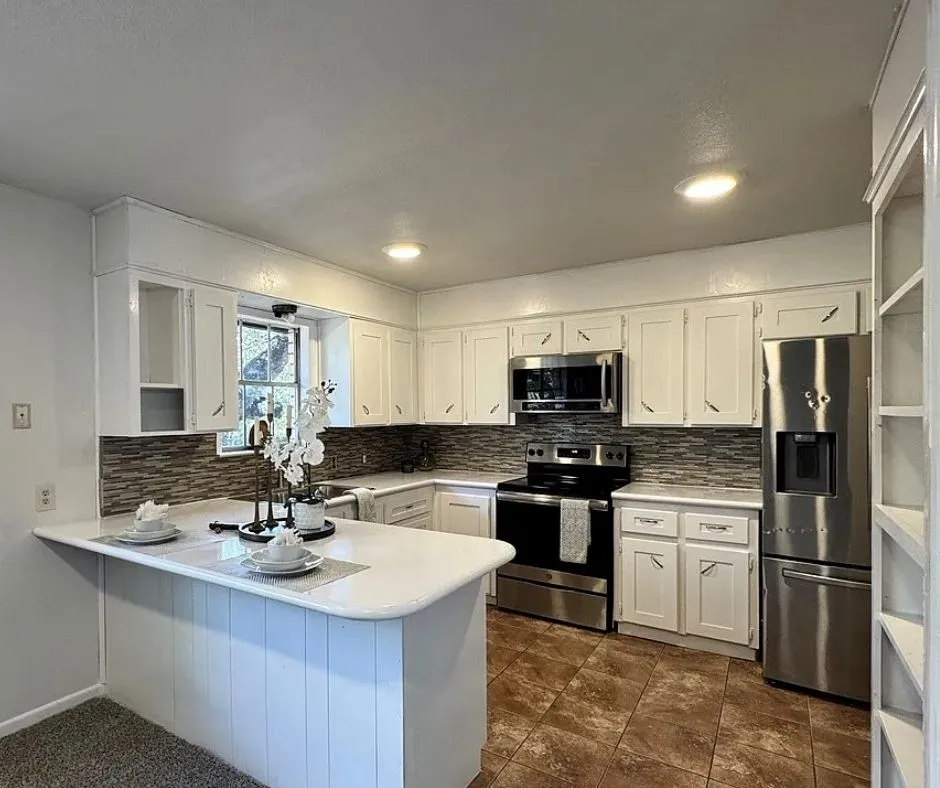 513 E 27th Avenue Belton, TX 76513