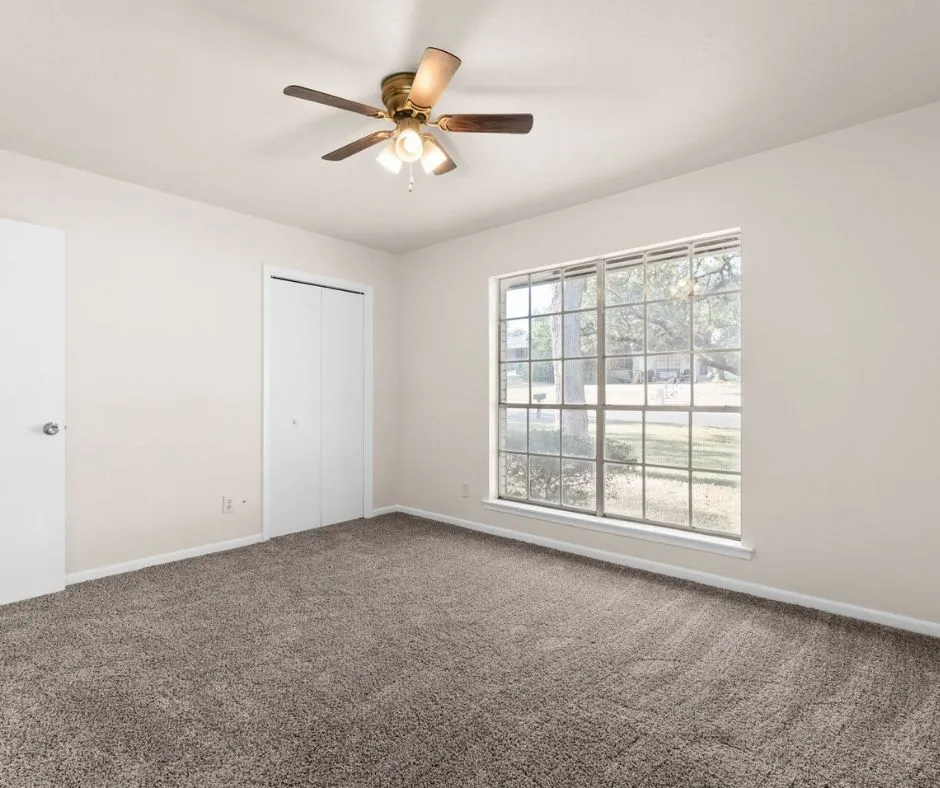 513 E 27th Avenue Belton, TX 76513