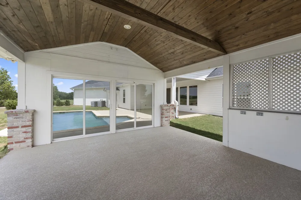 10160 Wallace Road Holland, TX 76534