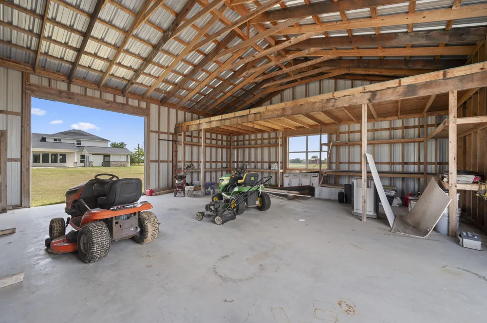 10160 Wallace Road Holland, TX 76534