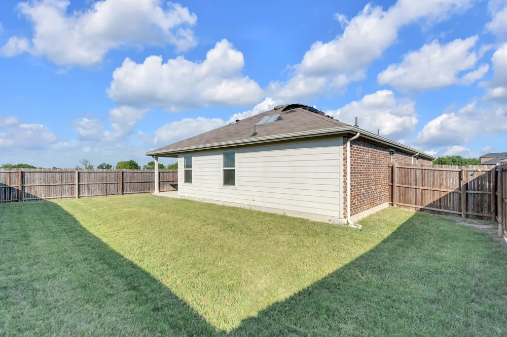 1000 Homestead Lane Royse City, TX 75189
