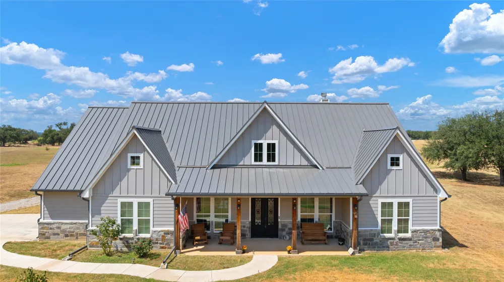 40 Tori Court Santo, TX 76124