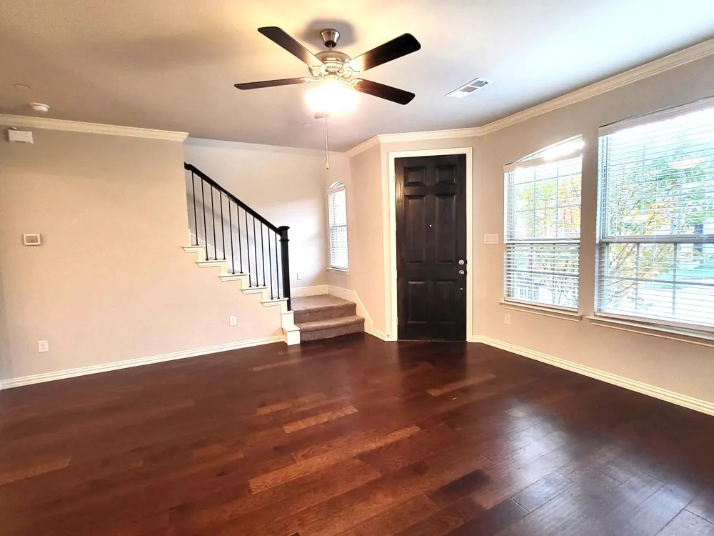 829 Ben Lane Lewisville, TX 75056