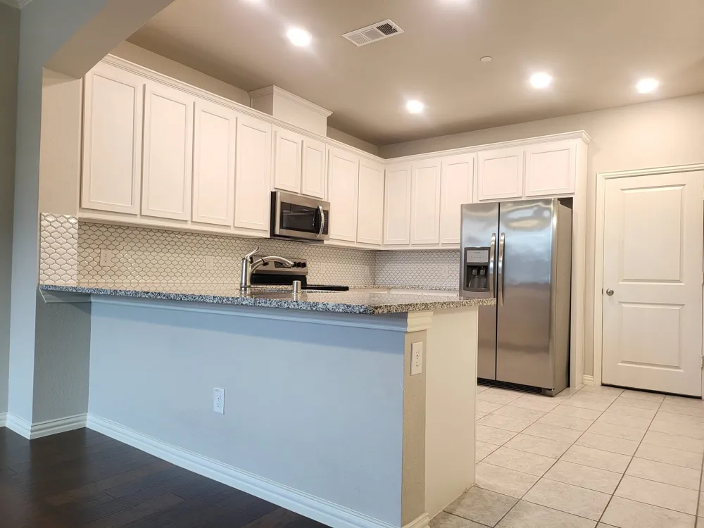 829 Ben Lane Lewisville, TX 75056