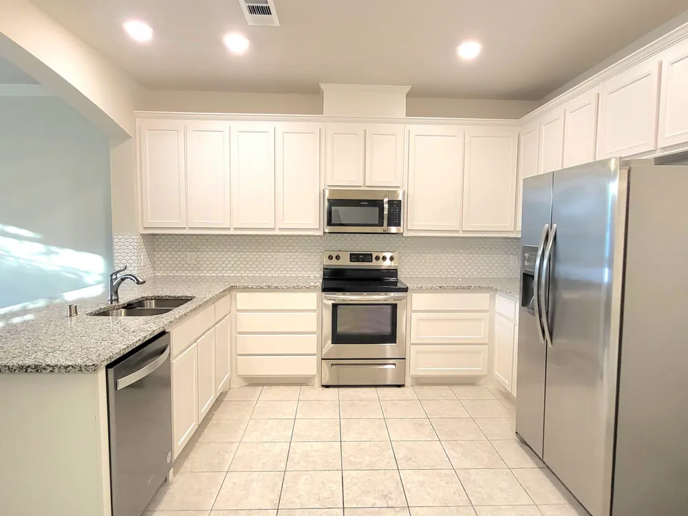 829 Ben Lane Lewisville, TX 75056