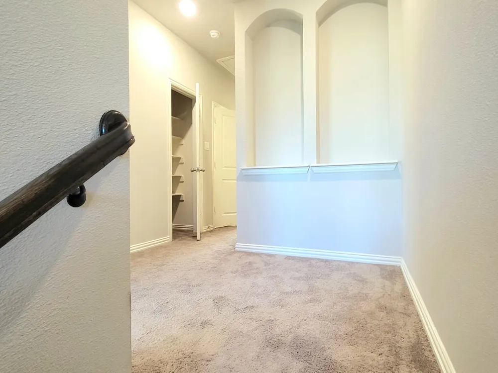 829 Ben Lane Lewisville, TX 75056